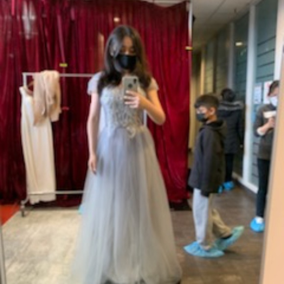 Prom dress - Picture 8 of 8